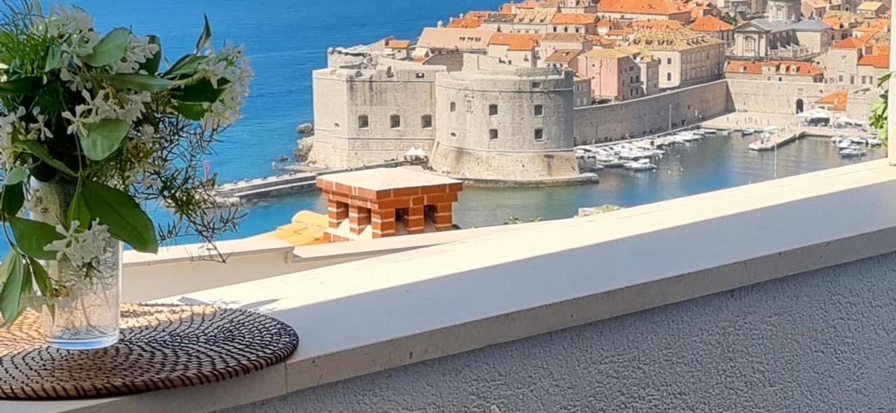 Beautiful Apartment,Amazing View,Parking! ドゥブロブニク エクステリア 写真