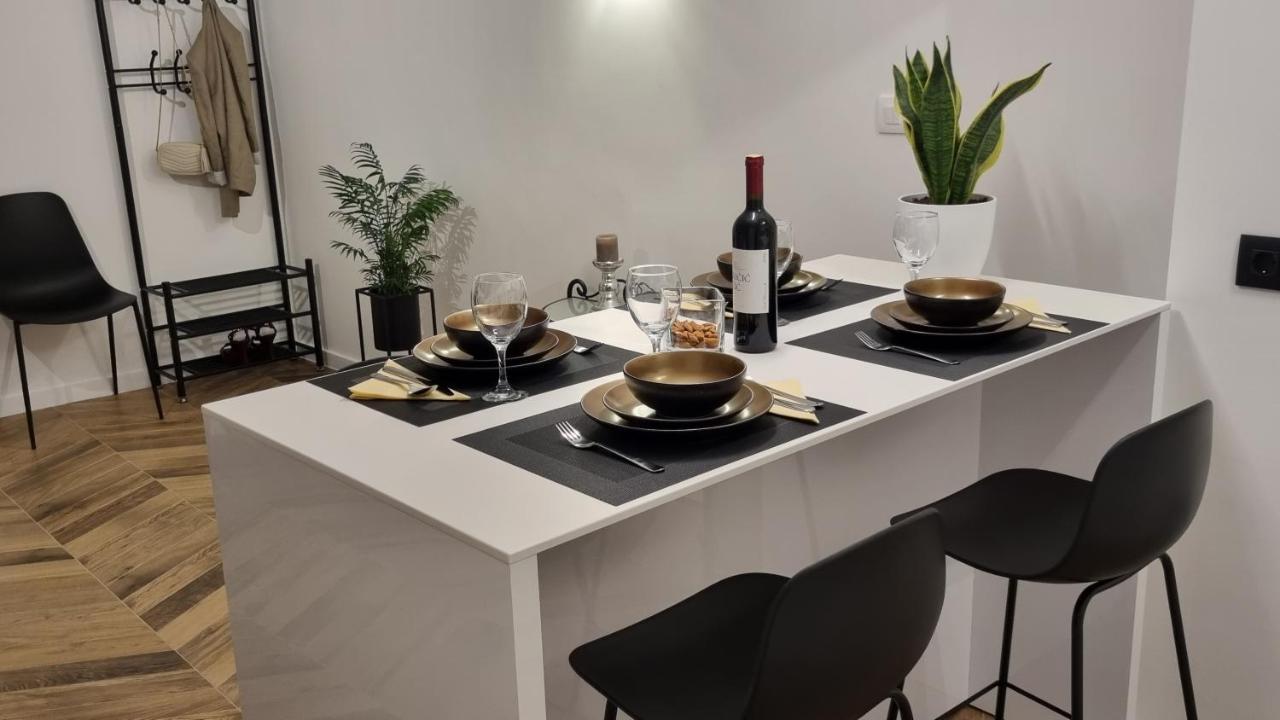 Beautiful Apartment,Amazing View,Parking! ドゥブロブニク エクステリア 写真