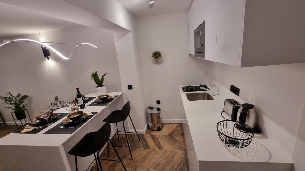 Beautiful Apartment,Amazing View,Parking! ドゥブロブニク エクステリア 写真